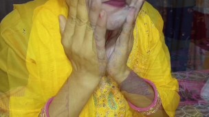 Desi bhabhi dirty talk with Hindi audio