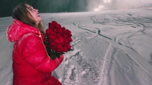 Passionate Romantic sex and a beautiful Valentine’s Day gift for Mia Bandini